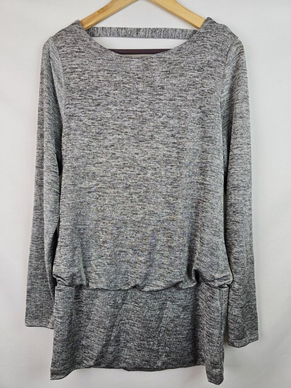 White House Black Market Women's Top Size Medium Gray Long Sleeve Tunic Shirt